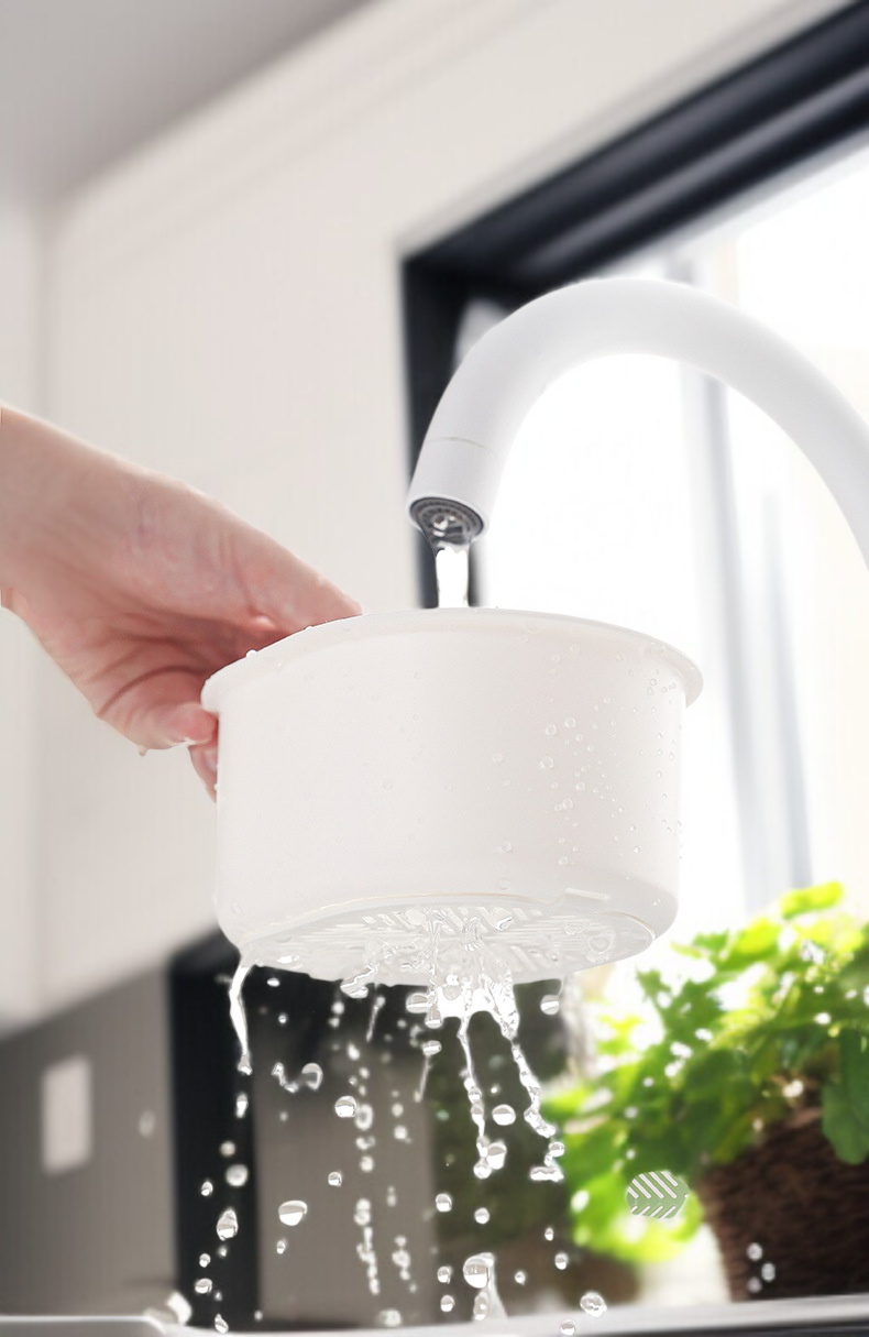 다용도 싱크대 필터 수납 공간