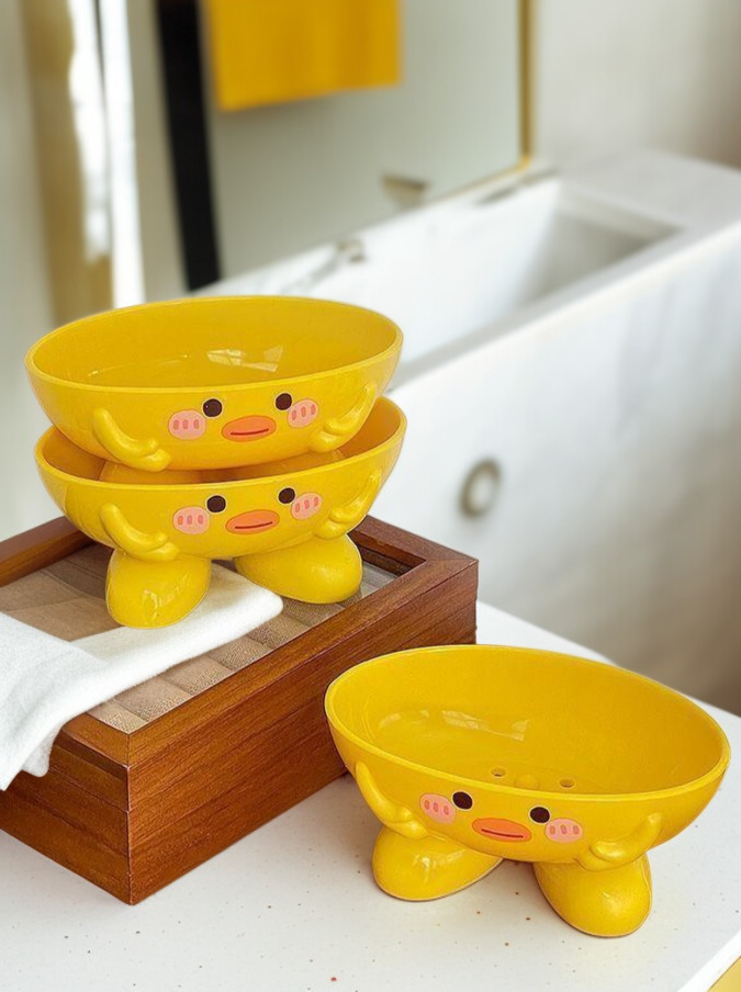 여러 크기의 비누를 보관한 비누 상자