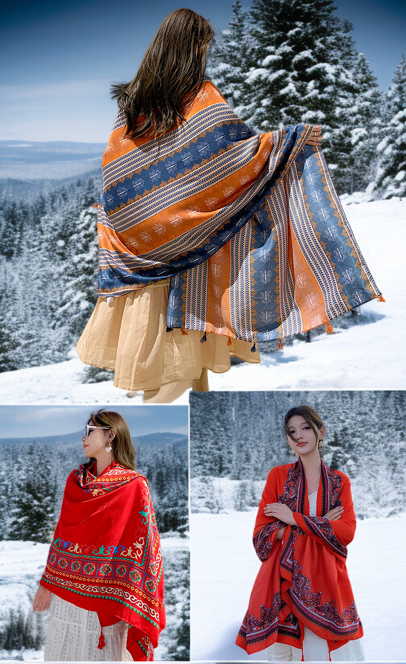 우아한 느낌의 숄 착용 이미지