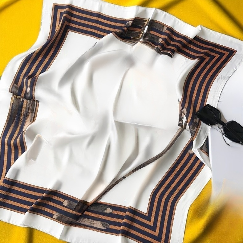 シルクスカーフ