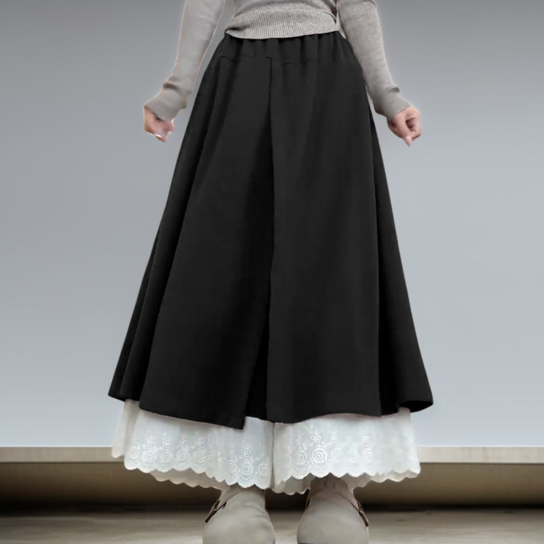 上品なレース素材のディテール