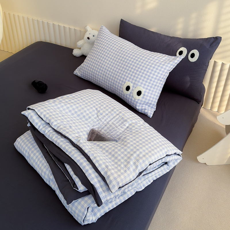 Colcha fresca de verano con algodón de nubes y cuadros