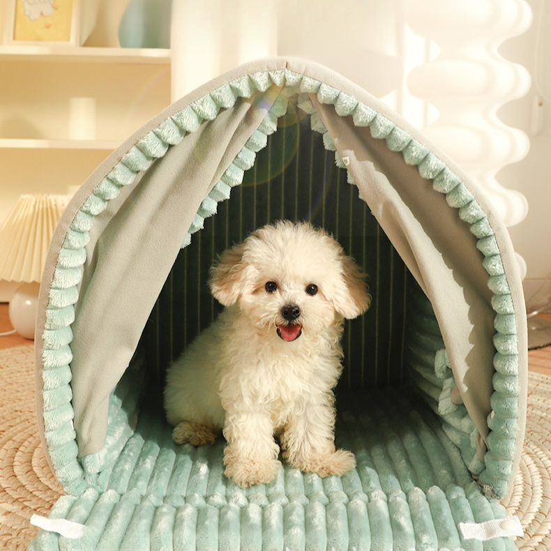 Lit pour chien épais et chaud