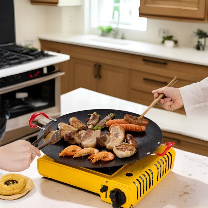 Portable heat-resistant polygonal non-stick baking pan