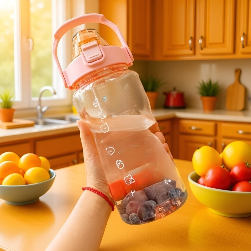 피트니스 및 스포츠에 적합한 대용량 휴대용 빨대컵