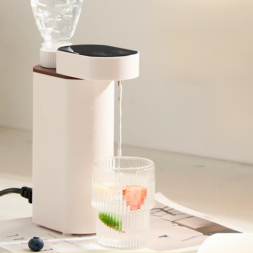 小型便攜速熱飲水器