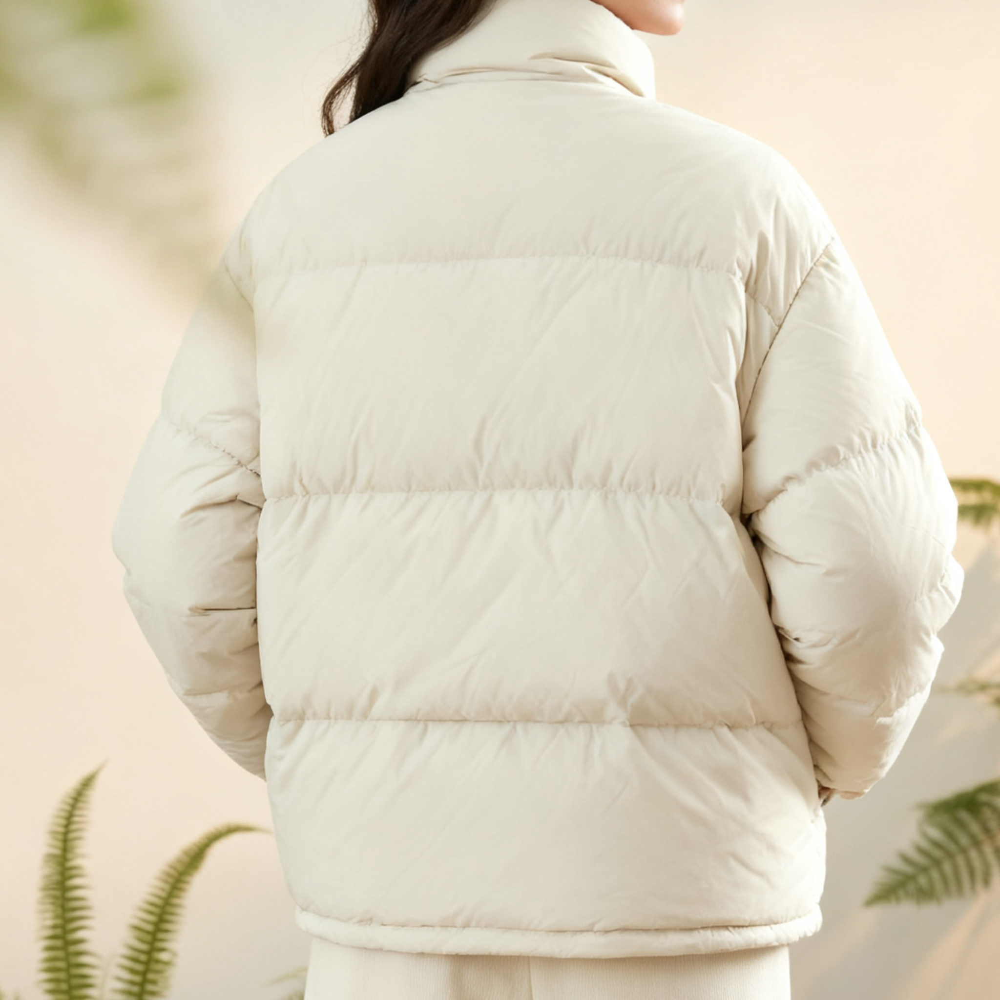 여성 화이트 포근한 오리털 점퍼