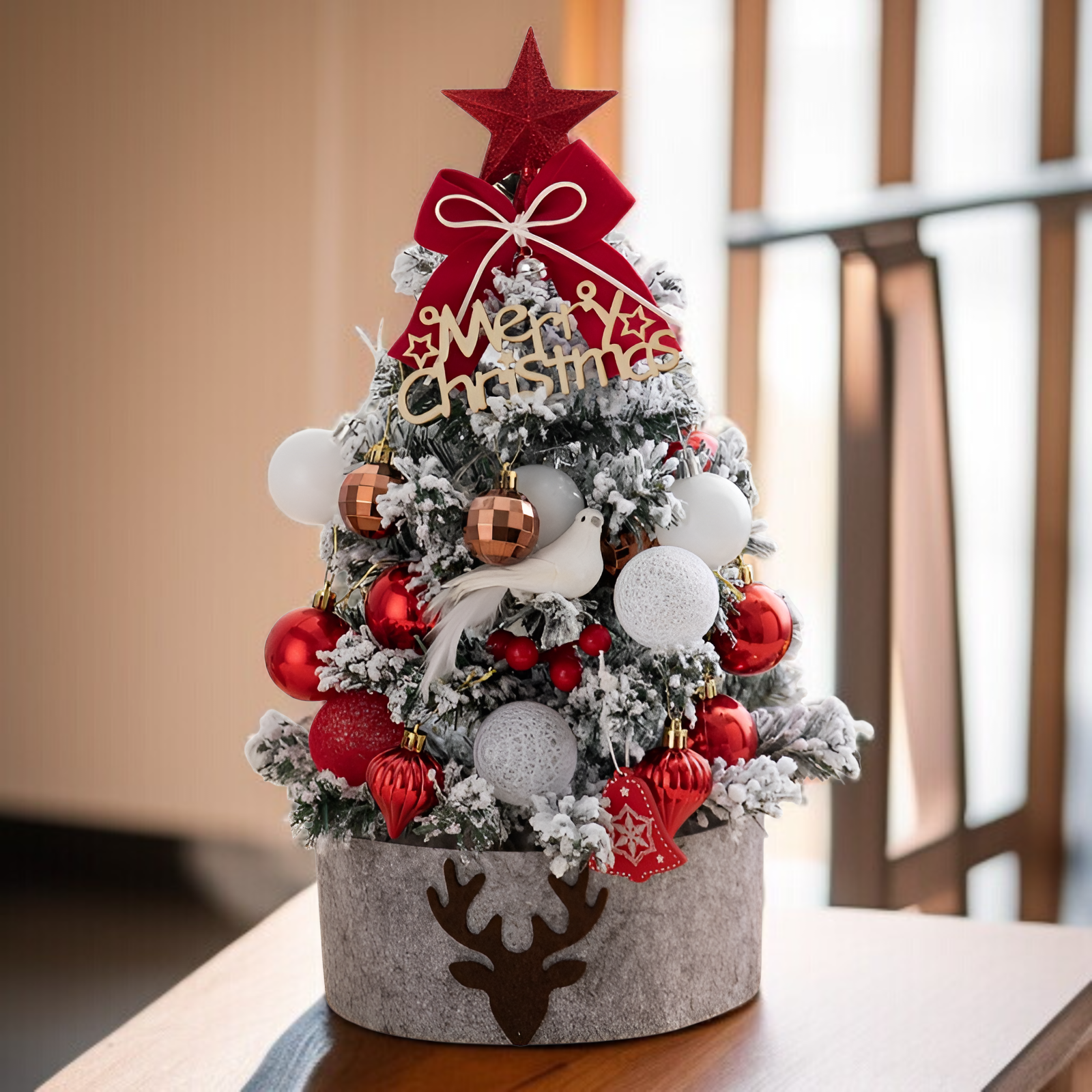 사무실 인테리어에 어울리는 크리스마스 트리