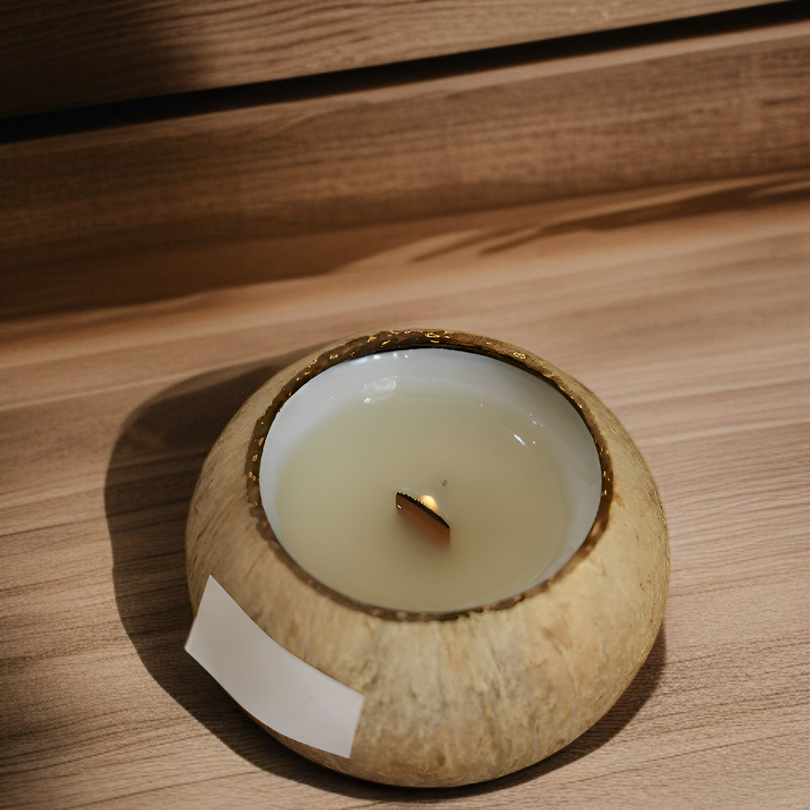 多款香氛椰子殼蠟燭排列