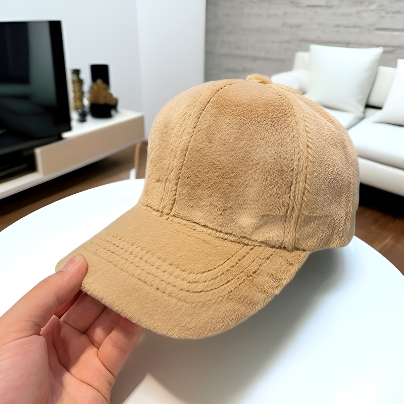 추동 여성 보온 밍크 털모자 레터링 캡