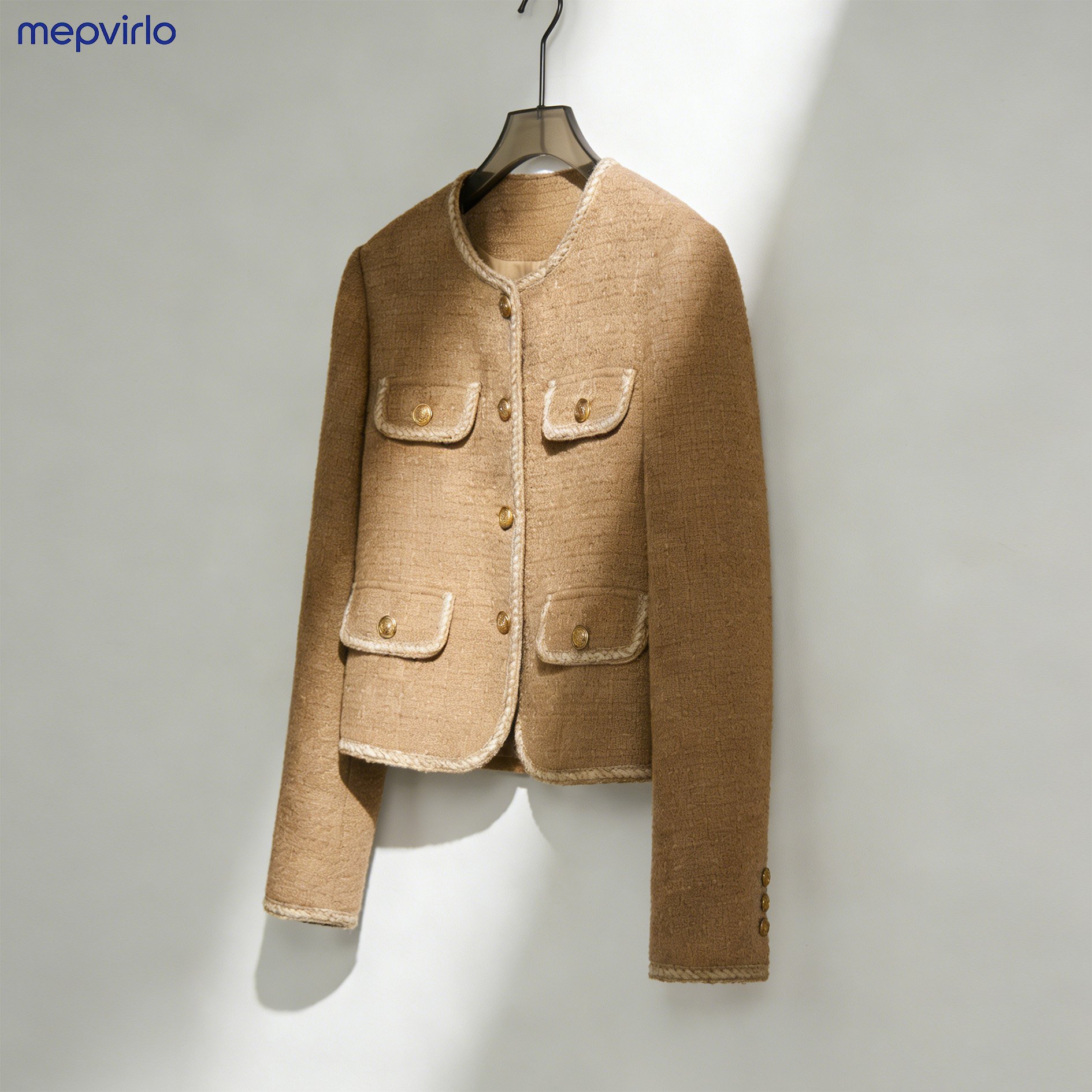 여성 짧은 자켓