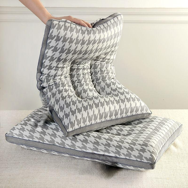 하운드투스 목 마사지 베개