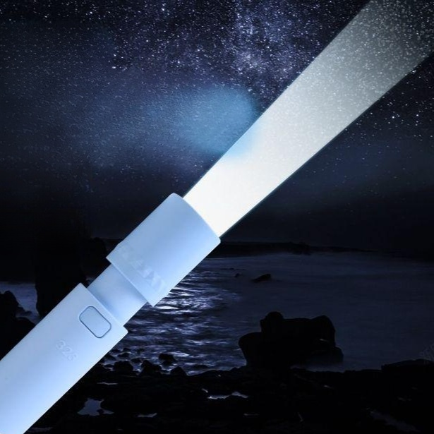 便攜多功能充電小手電