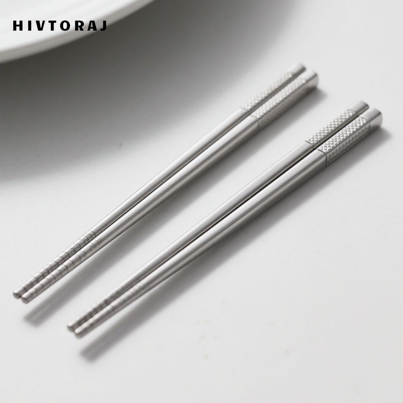 Stijlvolle metalen eetstokjes voor sushi en Aziatische gerechten