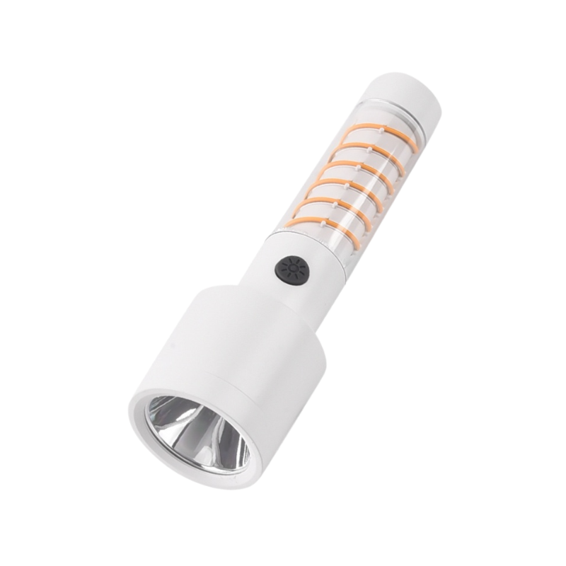 アウトドアキャンプ用懐中電灯