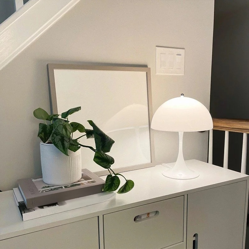 モダン装飾テーブルランプ