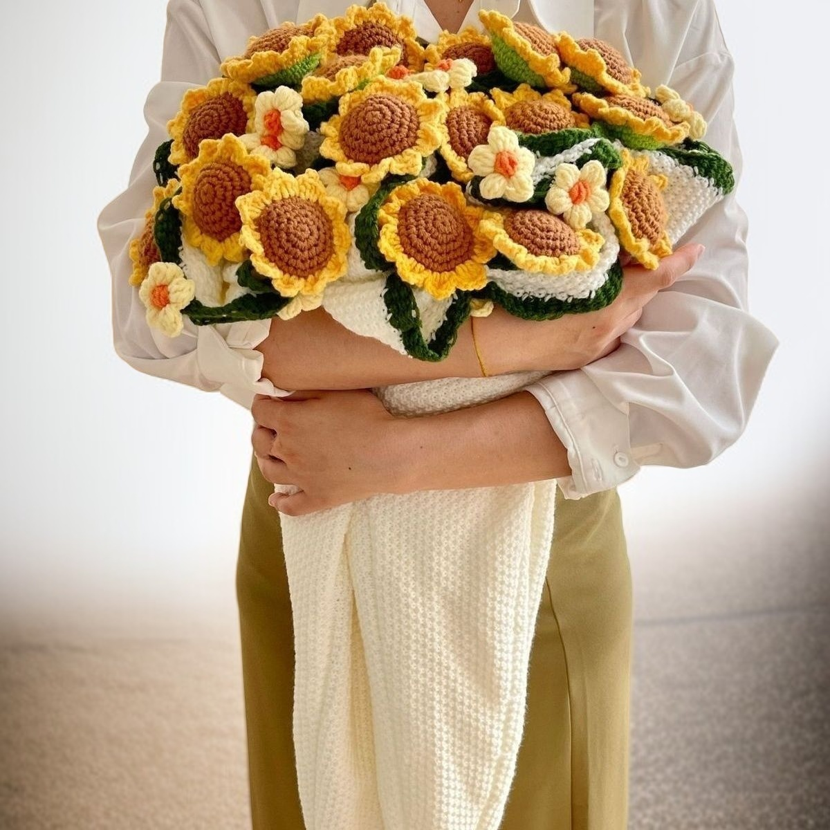 毛線向日葵毯子沙發搭配效果