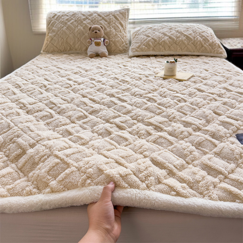 밀키 매트리스 요 쿠션 가정용 침실 매트리스 침대 매트리스 이불 기숙사 학생 싱글 담요 겨울