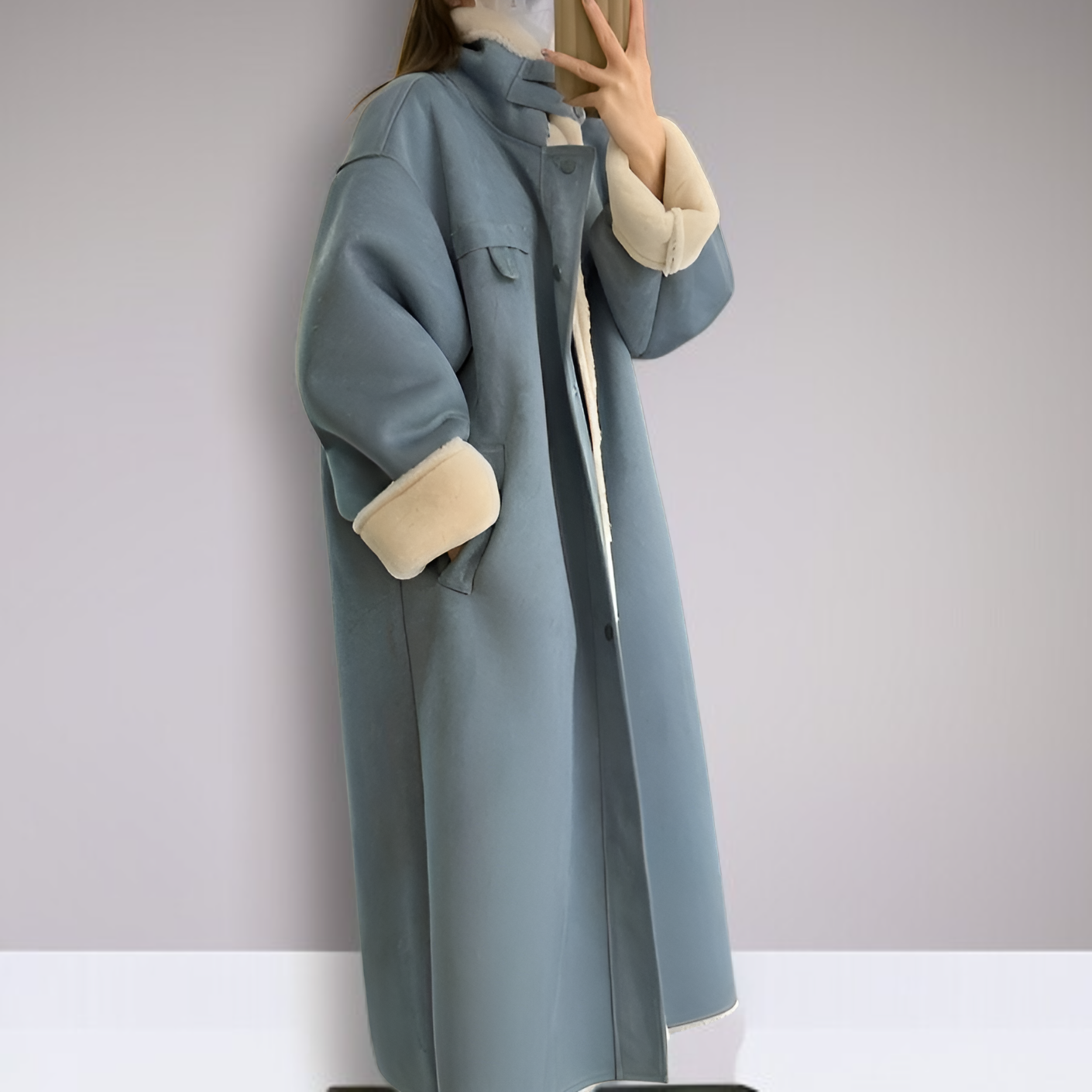 通勤にも使えるスエードファーコート