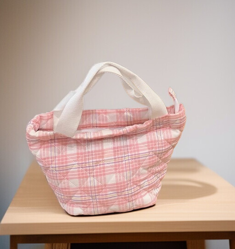 환경 친화적인 소재의 도시락 봉투