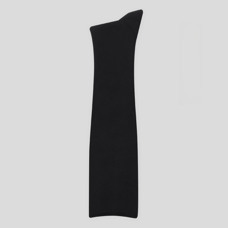 Self-heating wool socks