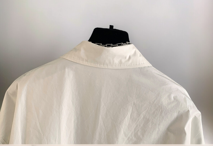 メンズ用無地長袖シャツコーディネート例