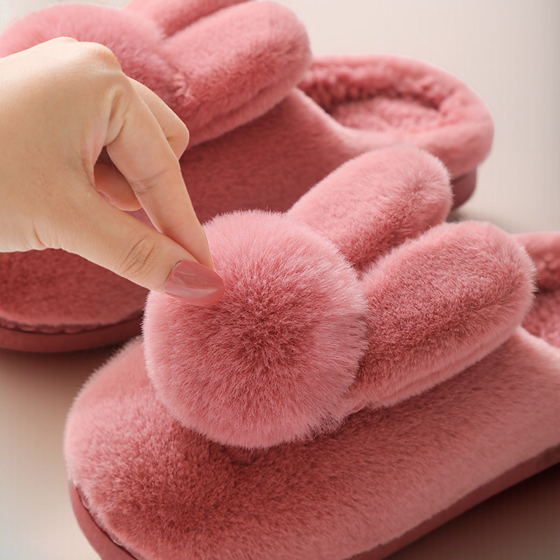 高品質ウール素材のレディーススリッパ