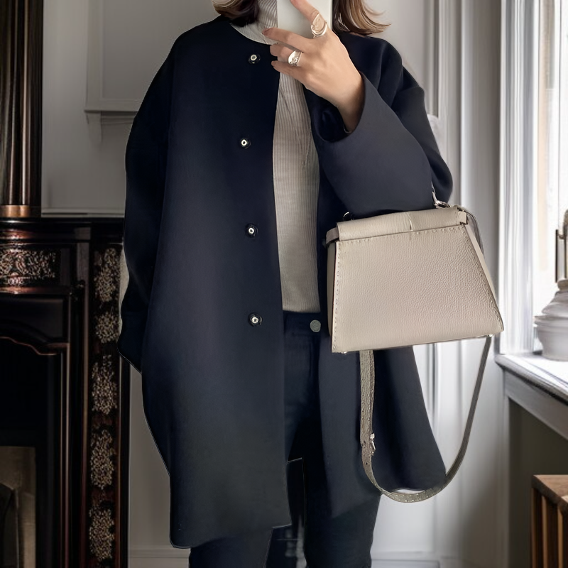 Loose fit straight outerwear for women