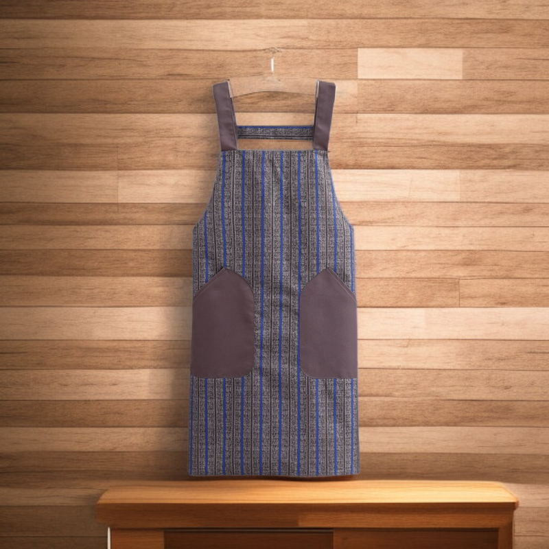 Waterproof and oil-resistant apron with straps.