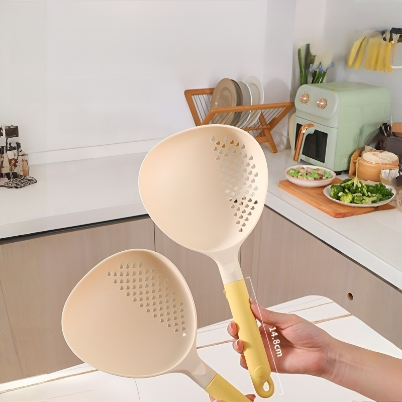 Household high-temperature resistant soup strainer