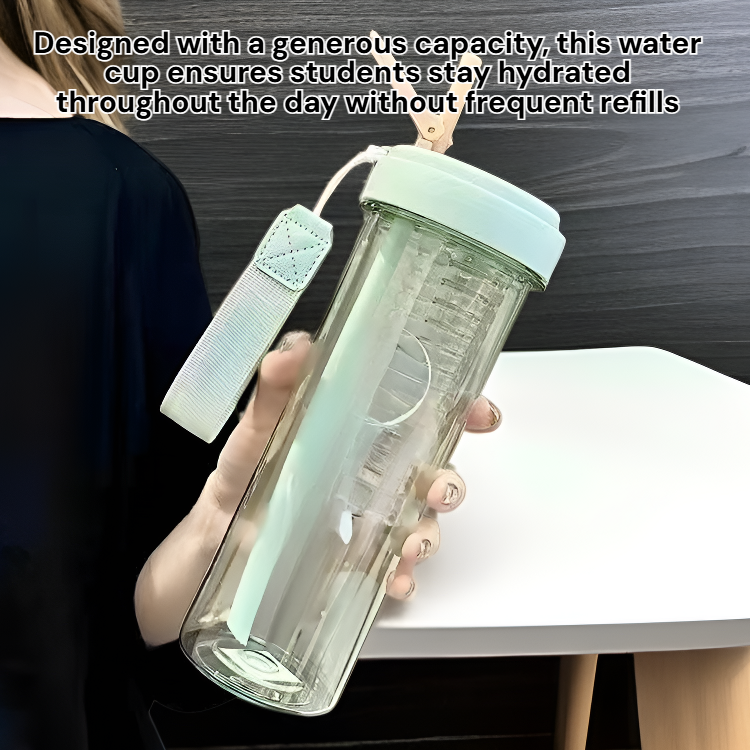 Student Large Capacity Plastic Water Cup with Straw
