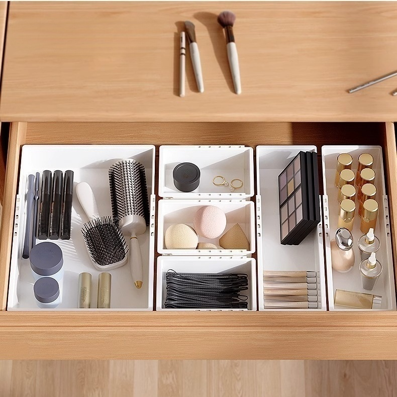 引き出し伸縮仕切り収納ケース