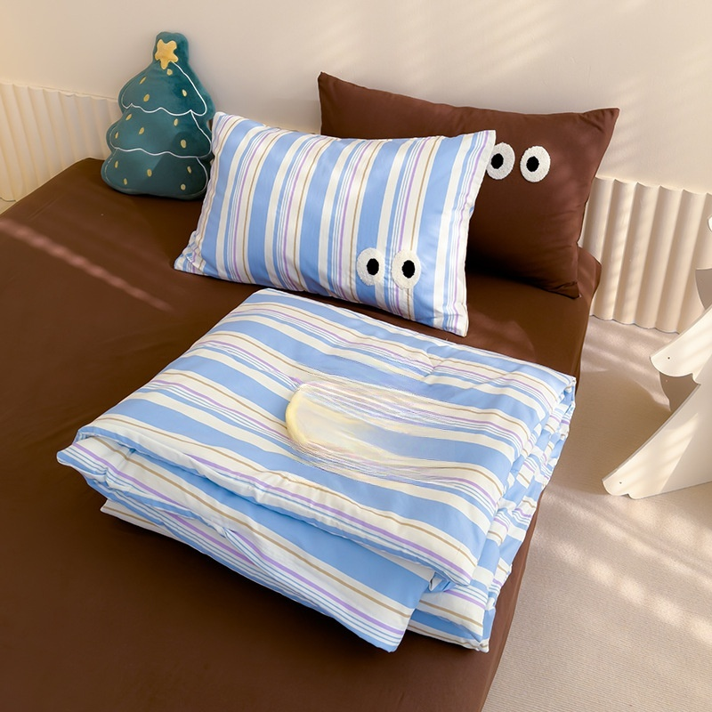 ผ้าห่มบางไฟเบอร์ถั่วเหลือง ผ้าห่มเครื่องปรับอากาศฤดูร้อน ลายตารางสำหรับแม่และเด็ก