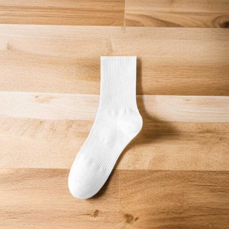 經典純白高筒襪