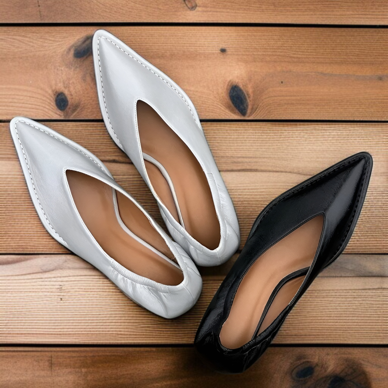 2025年夏 プリーツ 気質 シングルシューズ プロフェッショナル キャットヒール シングルシューズ レディース 夏 浅め ハイヒール ミドルポインテッドトゥ ソフトレザー レディースシューズ