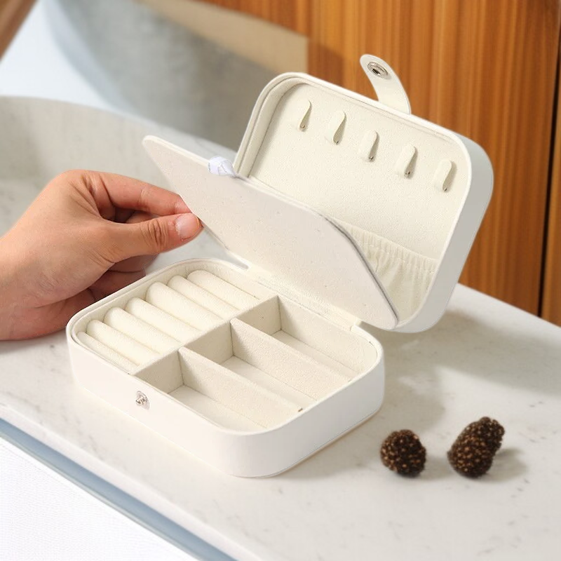 새로운 미니 보석 보관함