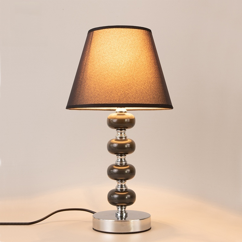 Metal table lamp