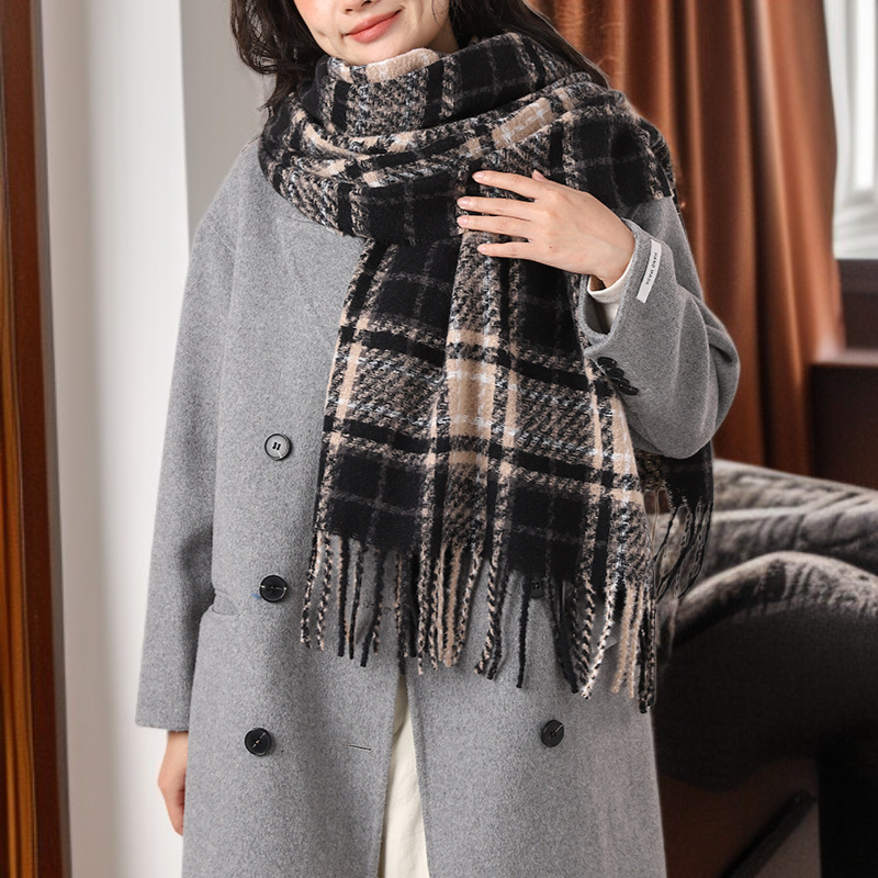 분위기에서 영감을 받은 스카프