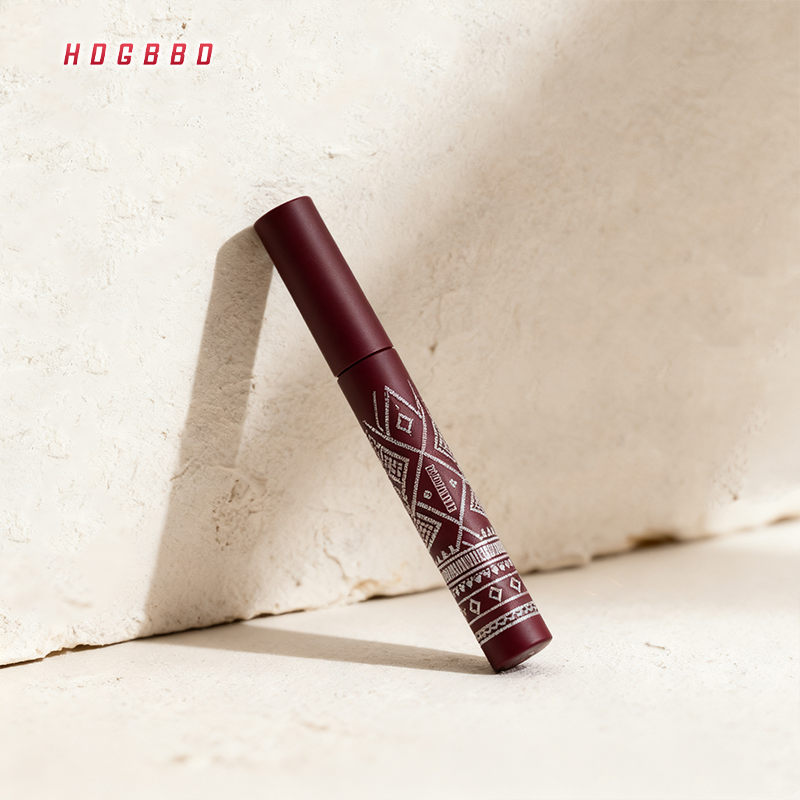 มาสคาร่าเพิ่มวอลลุ่มและเซ็ตติ้งแพ็คเกจทันสมัย