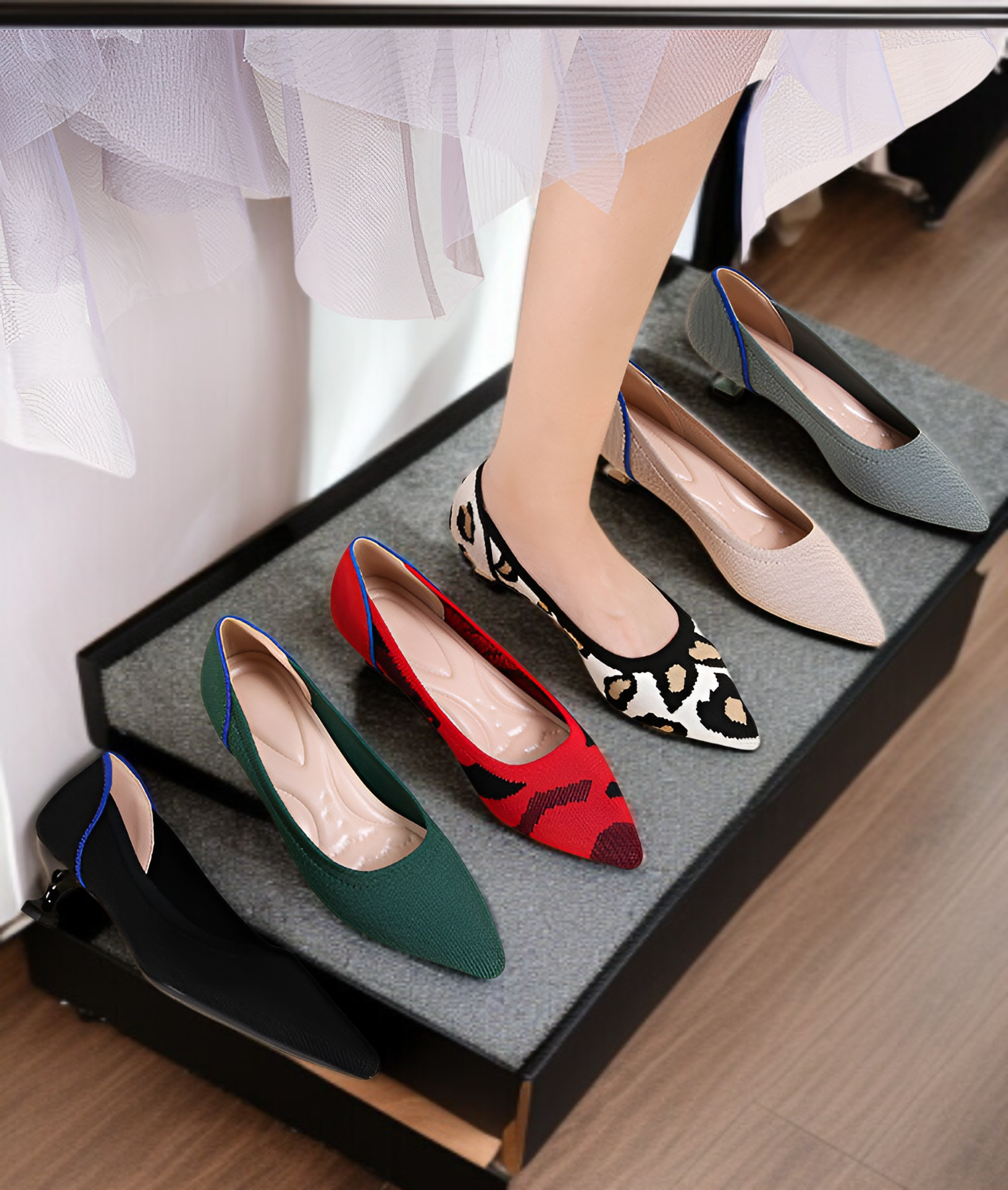 快適＆美しいデザインのキャットアイヒール商品イメージ