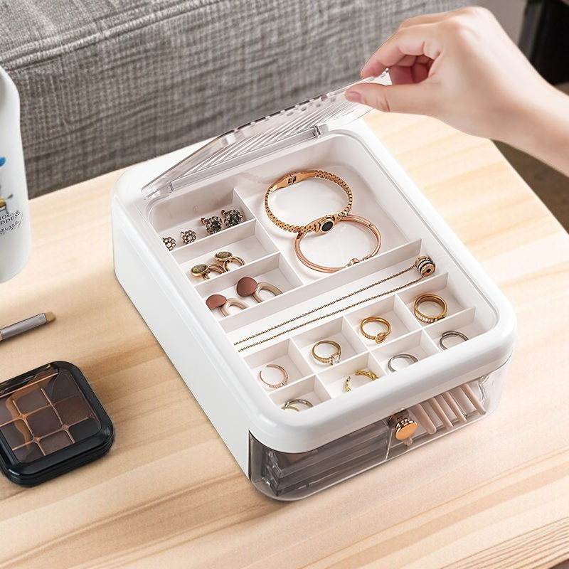 Hordozható, többrekeszes ékszerdoboz porvédelemmel, különféle ékszerekhez