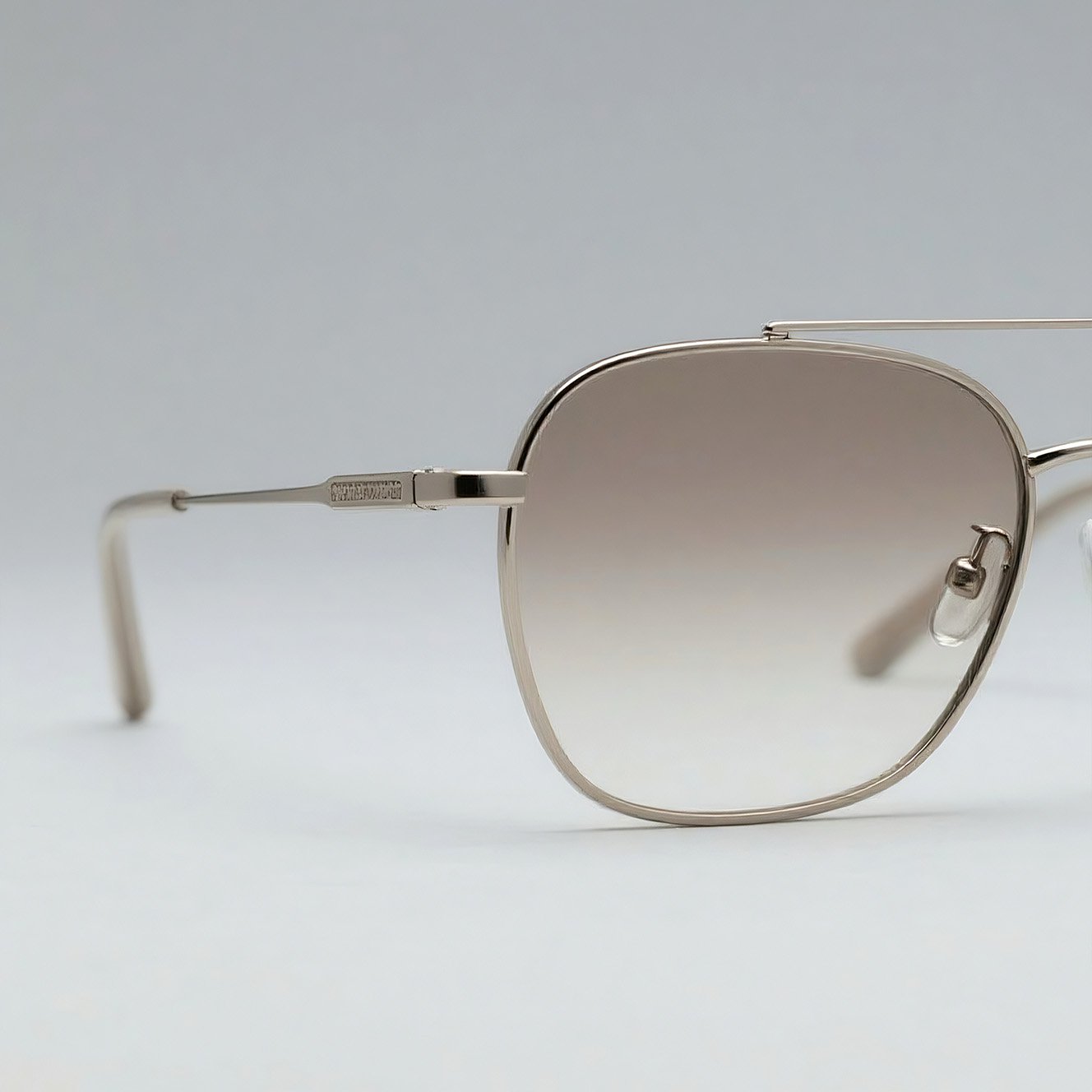 แว่นกันแดดแฟชั่นกรอบโรสโกลด์สำหรับผู้หญิง