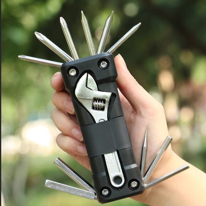 Multifunktionale tragbare Schlüsselset