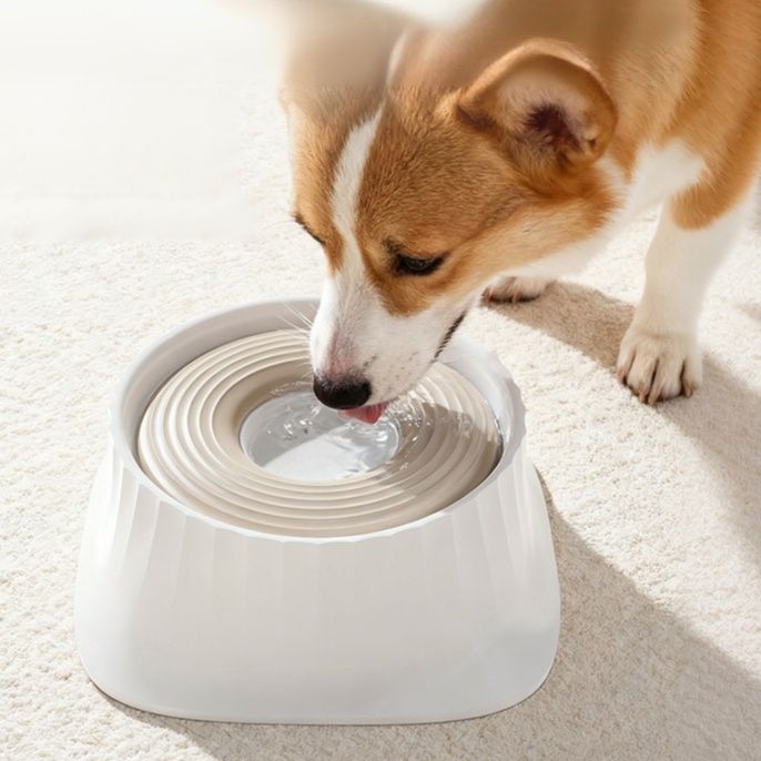 　浮かぶペット用こぼれ防止・濡れ口防止ボウル