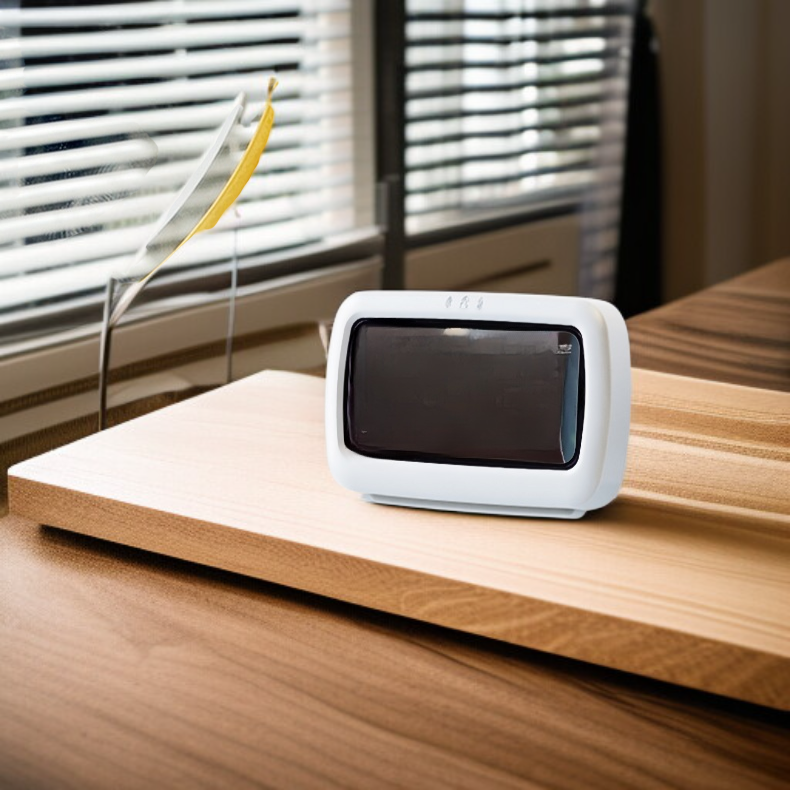 Boîte étanche pour téléphone portable fixée au mur de la salle de bain