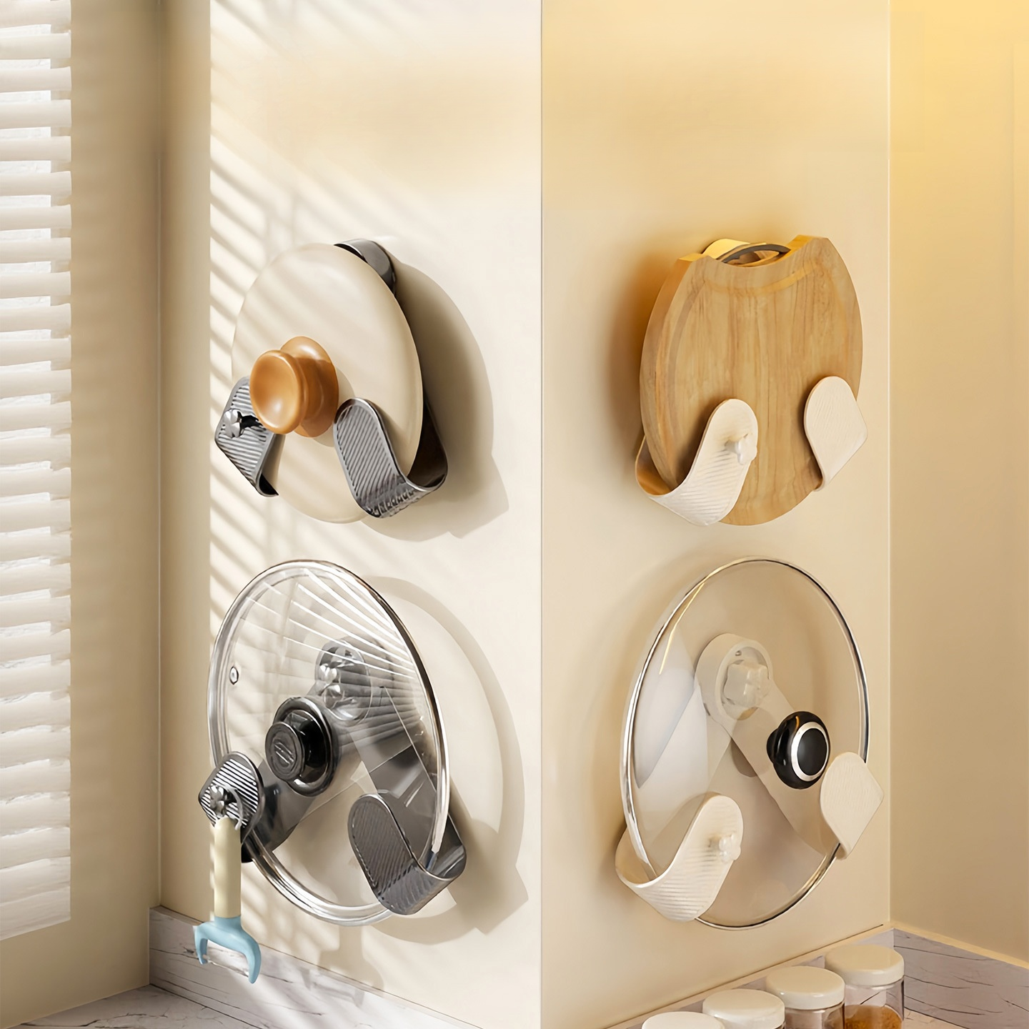 Non perforated suction cup wall mounted pot lid rack