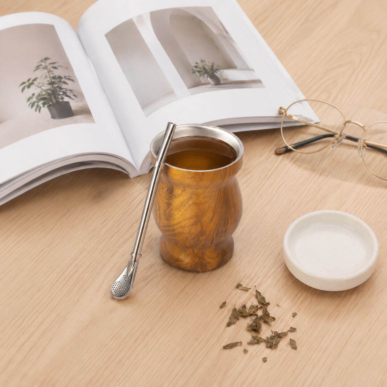 Powder-Coated Yerba Mate Cup with Anti-Scald Design for Drinks