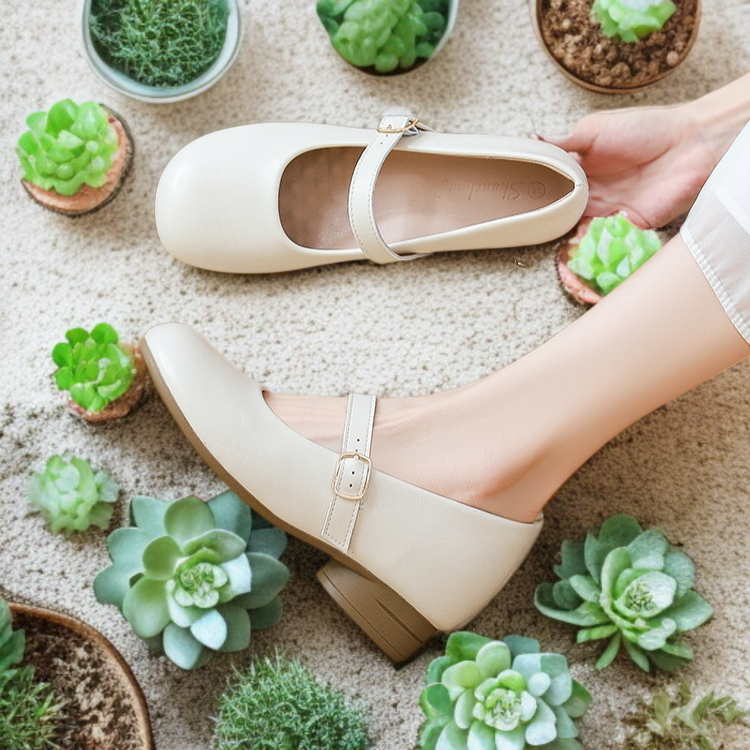 フェアリースタイルの上品なメリージェーンシューズ（女性用）2025年秋新作、シングルストラップのラウンドトゥシューズ（スカート付き）