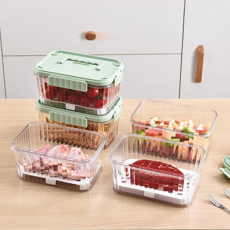 Small Lunch Box with Outer Layer