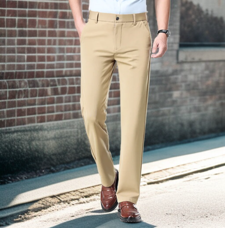 프로페셔널한 남성 출근 바지 코디